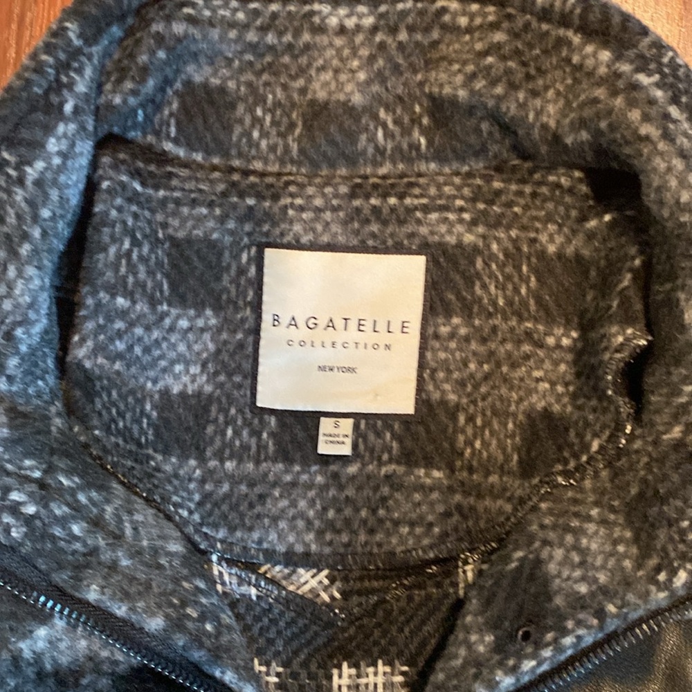 Bagatelle Collection Short Soft Jacket. Size S - image 3